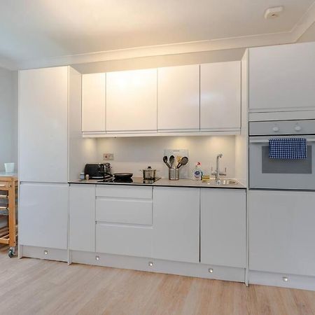 Cosy 2 Bed In Kensington Olympia Apartment London Ngoại thất bức ảnh